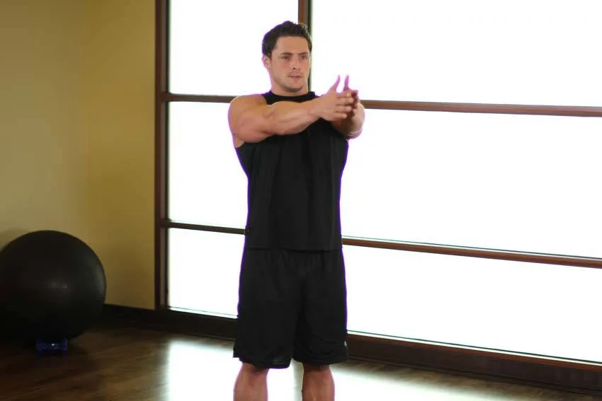 Dynamic Chest Stretch Dynamic Chest Stretch